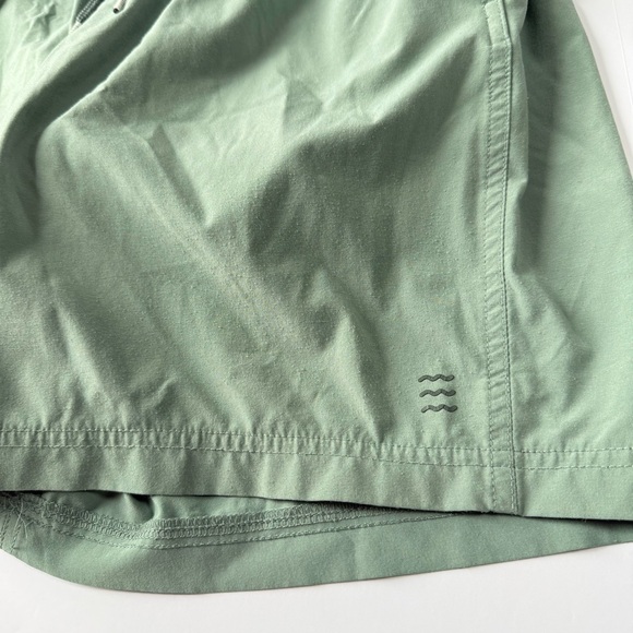 Free Fly Apparel Bamboo-Lined Active Breeze Short – 7" sage green Large - Picture 6 of 8
